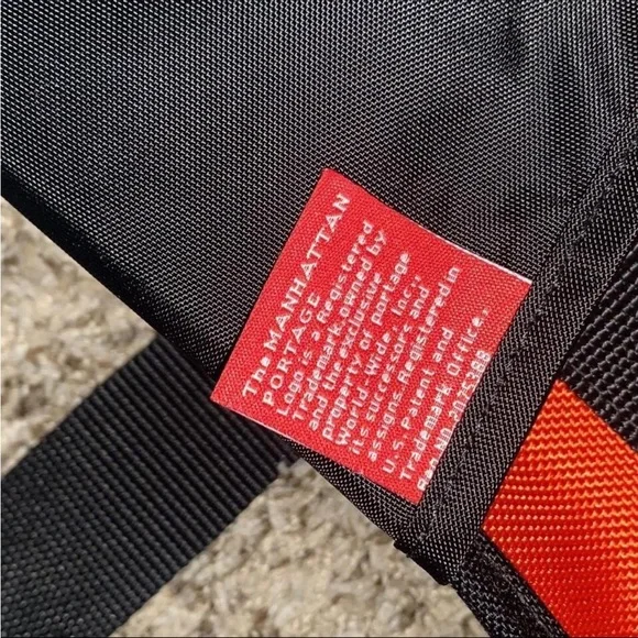 NWOT Manhattan Portage Red Large Tote Handle Crossbody Bag